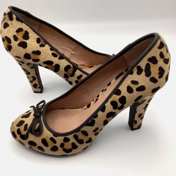 TopShop  Size 8  EUC Cheetah Printed Leather Ponytail High Heel Shoes (0411) - Picture 3 of 7